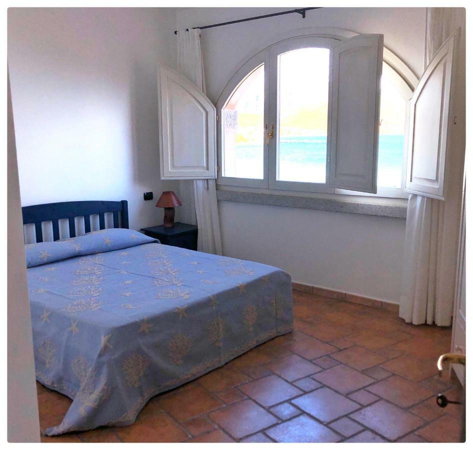 Incanto Apartment Golfo Aranci Kültér fotó